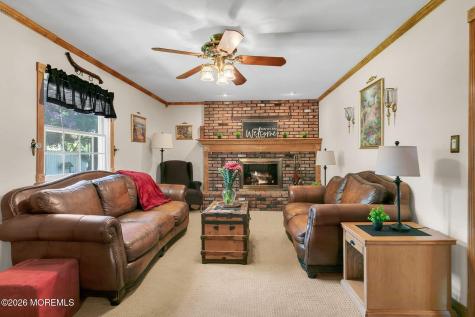 31 Bayberry Lane Middletown NJ 07748