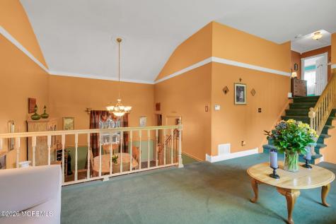 31 Bayberry Lane Middletown NJ 07748