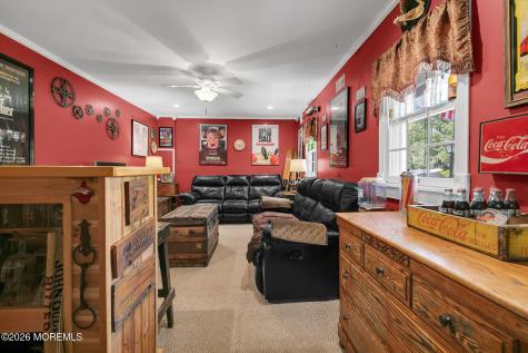 31 Bayberry Lane Middletown NJ 07748