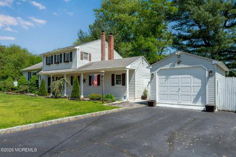 31 Bayberry Lane Middletown NJ 07748