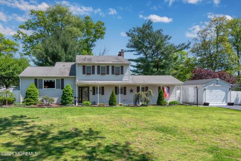 31 Bayberry Lane Middletown NJ 07748