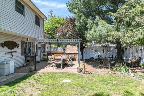 31 Bayberry Lane Middletown NJ 07748