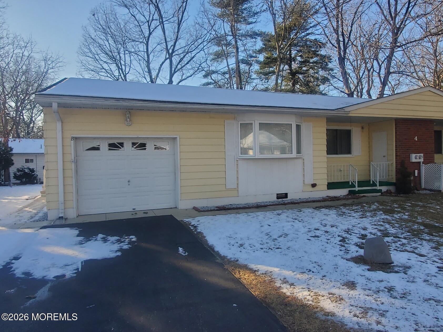 4 Wyoming Avenue Whiting NJ 08759