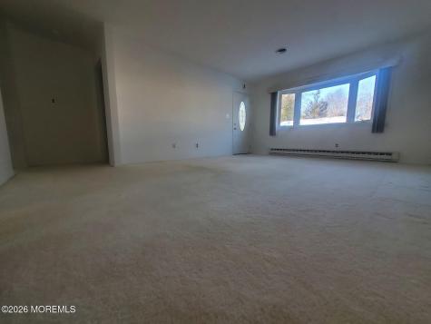 4 Wyoming Avenue Whiting NJ 08759