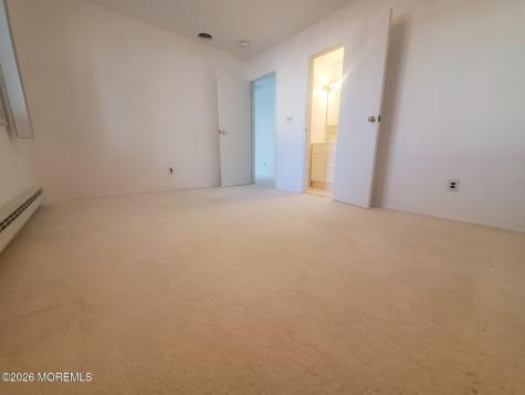 4 Wyoming Avenue Whiting NJ 08759