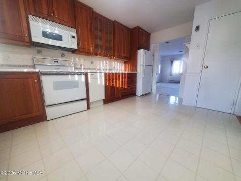 4 Wyoming Avenue Whiting NJ 08759