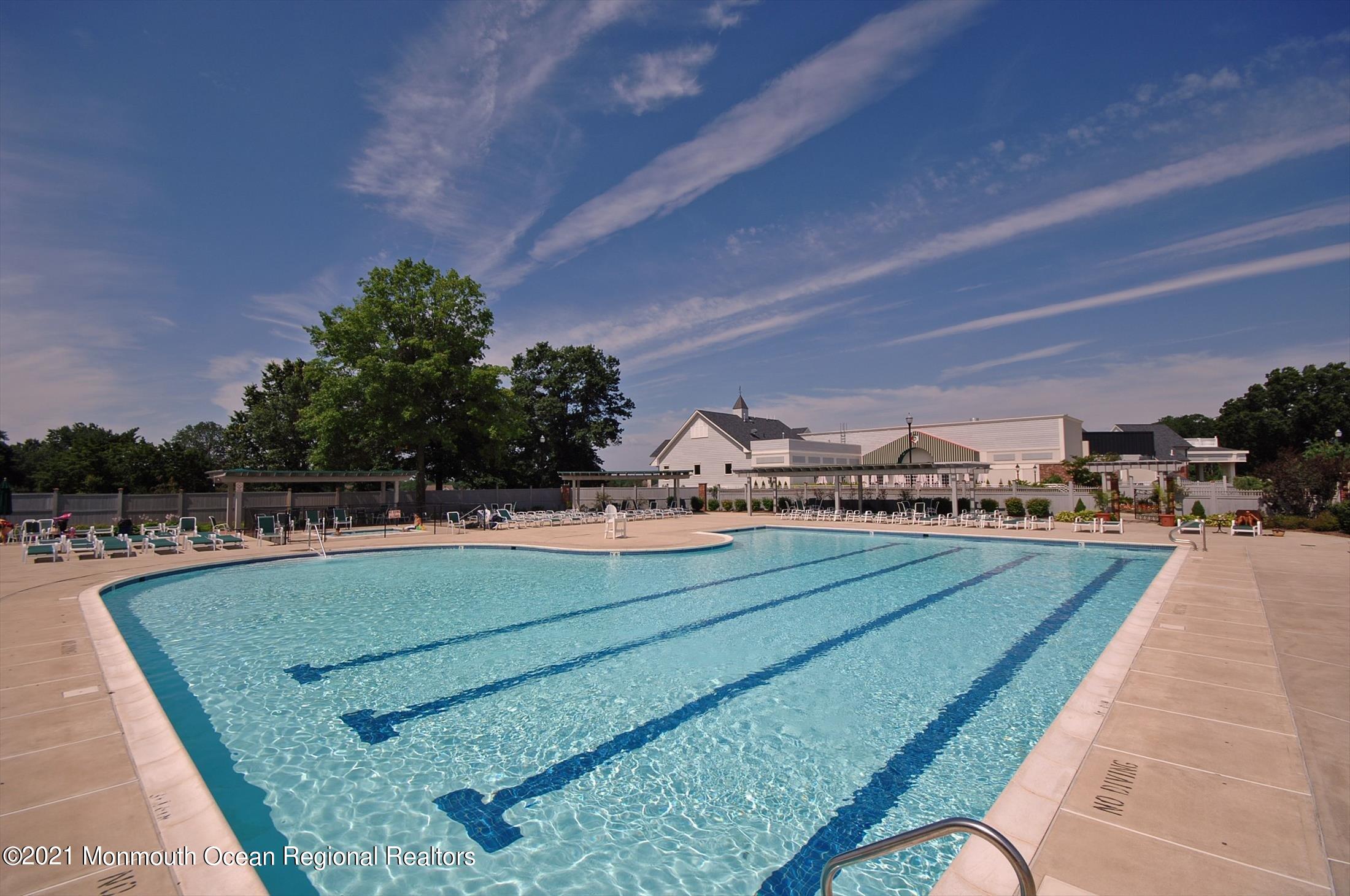 109 Hedgerow Lane Manalapan NJ 07726