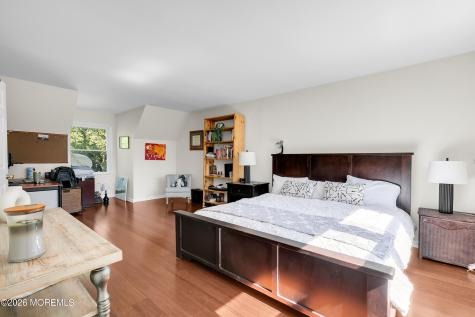 9 New Monmouth Road Middletown NJ 07748