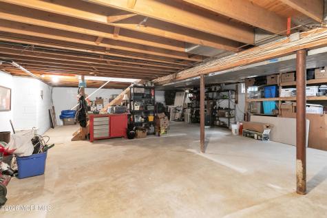 9 New Monmouth Road Middletown NJ 07748