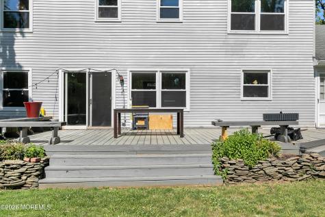 9 New Monmouth Road Middletown NJ 07748