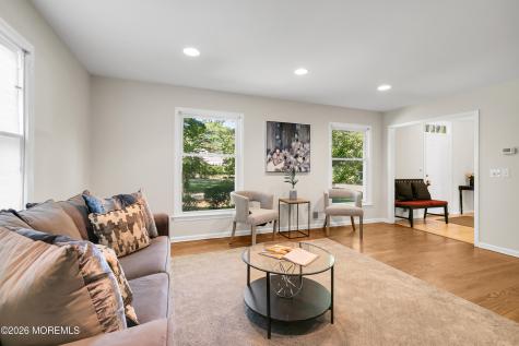 9 New Monmouth Road Middletown NJ 07748