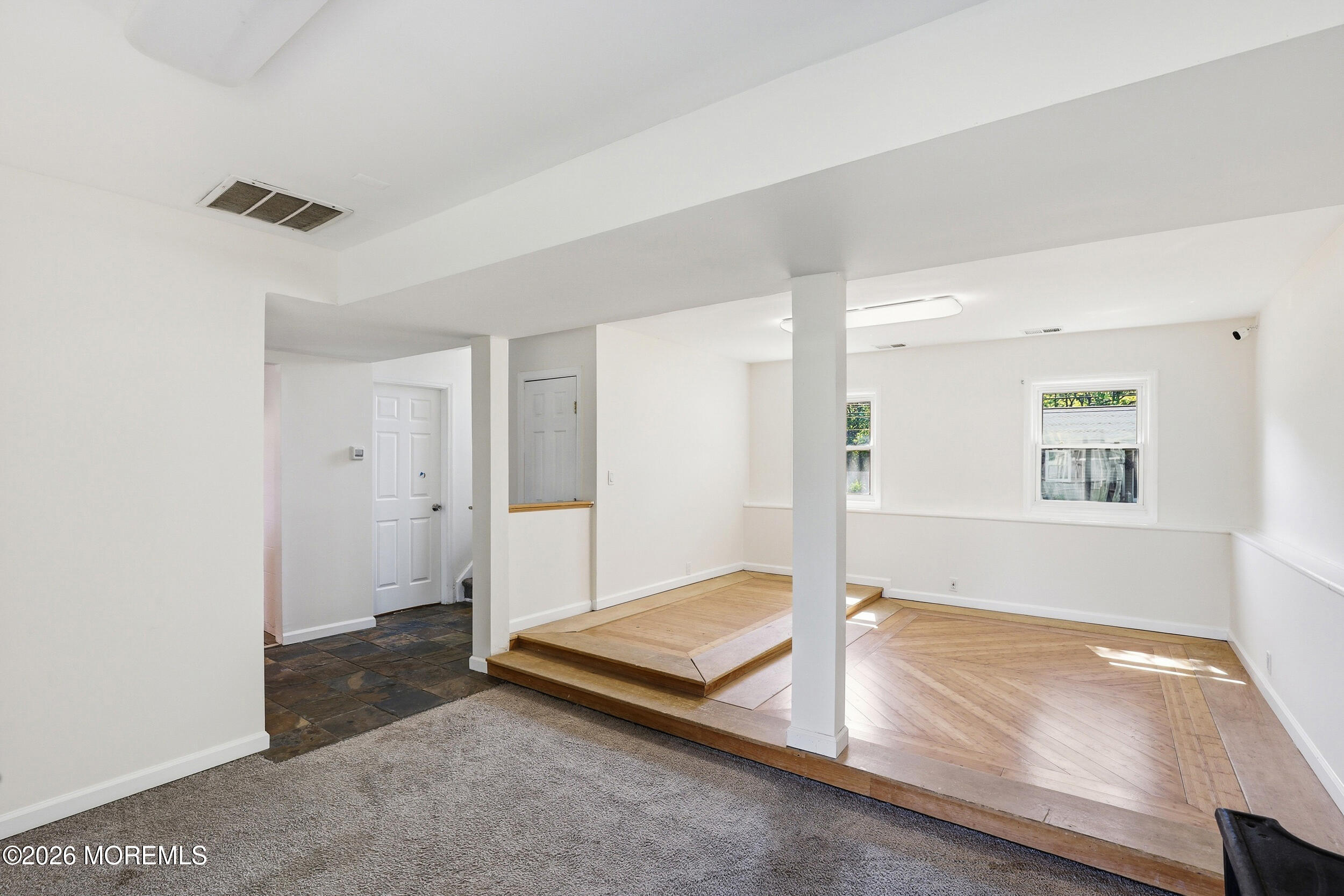 816 Berkeley Avenue Beachwood NJ 08722