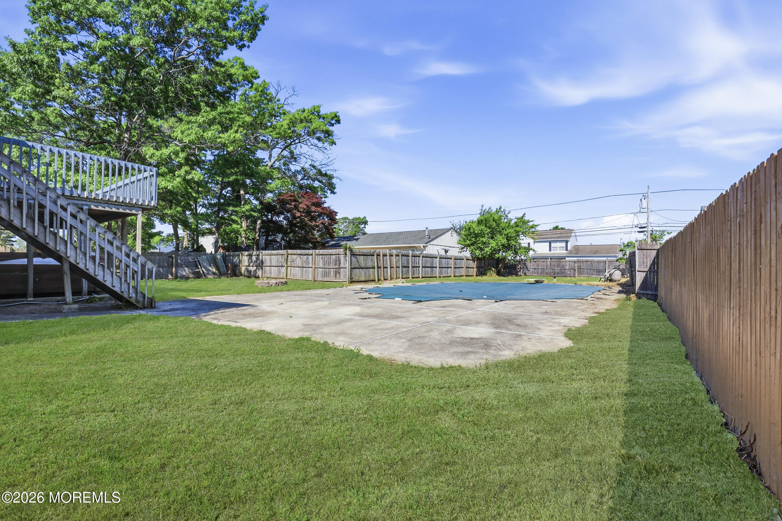 816 Berkeley Avenue Beachwood NJ 08722