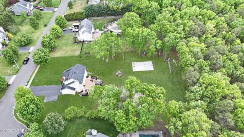 11 Country Road Jackson NJ 08527