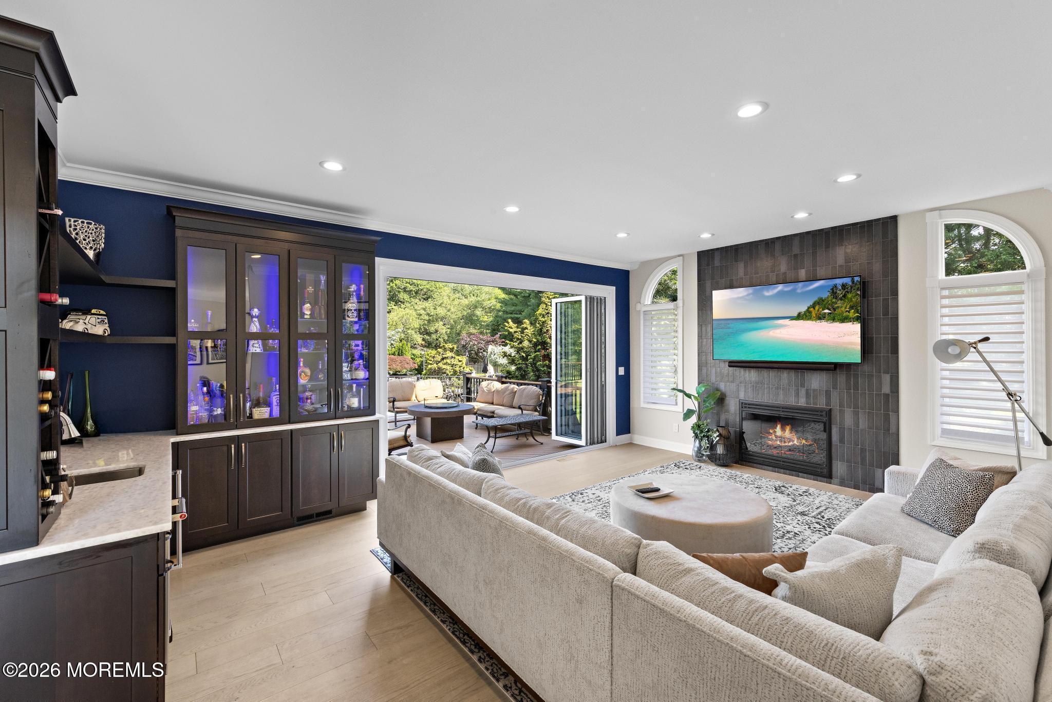 2 Victorian Hill Manalapan NJ 07726