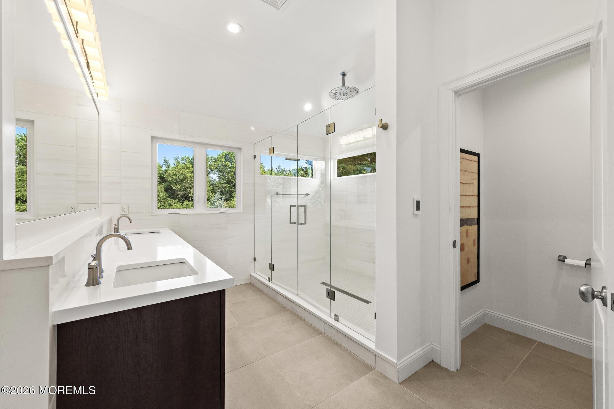 2 Victorian Hill Manalapan NJ 07726