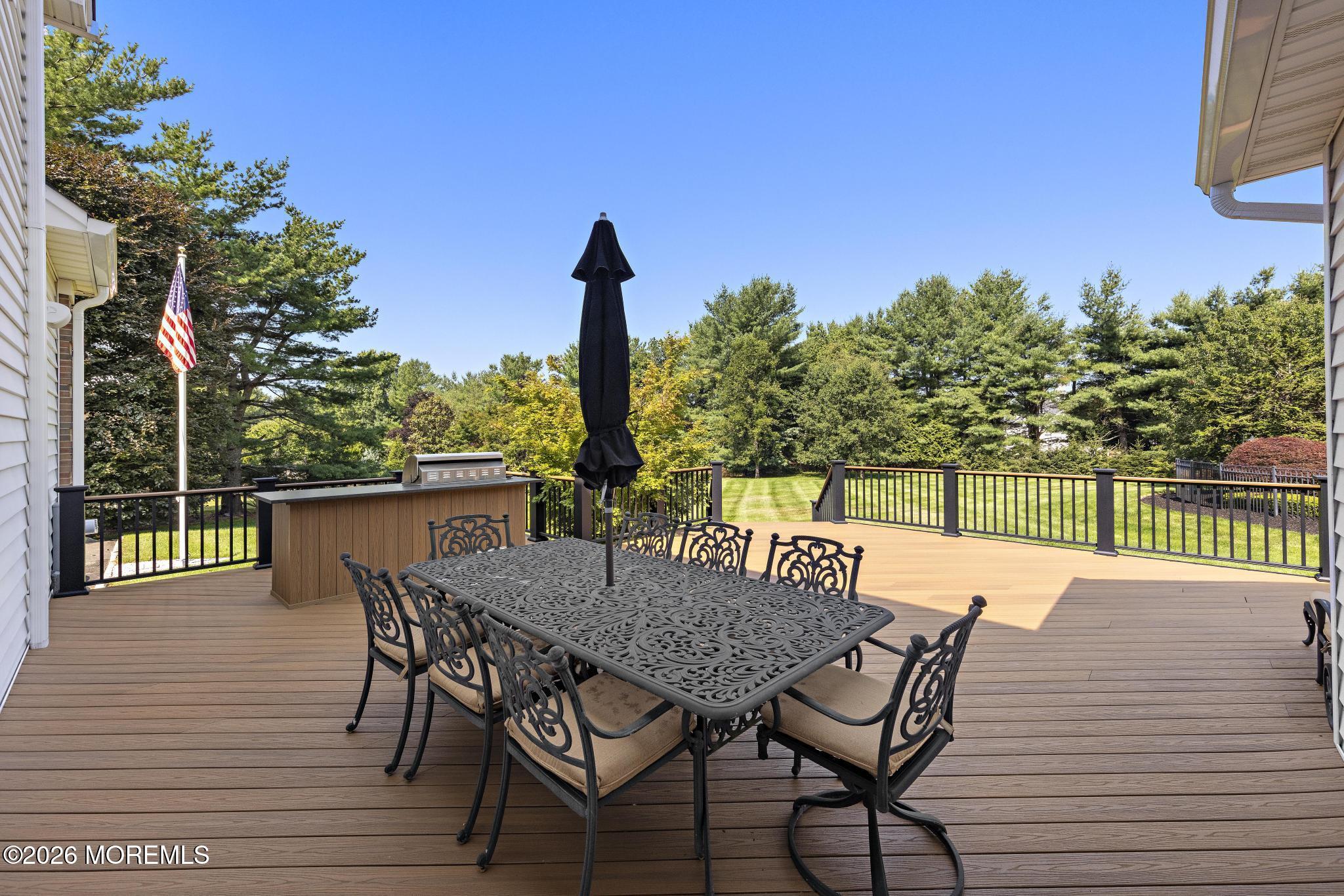 2 Victorian Hill Manalapan NJ 07726