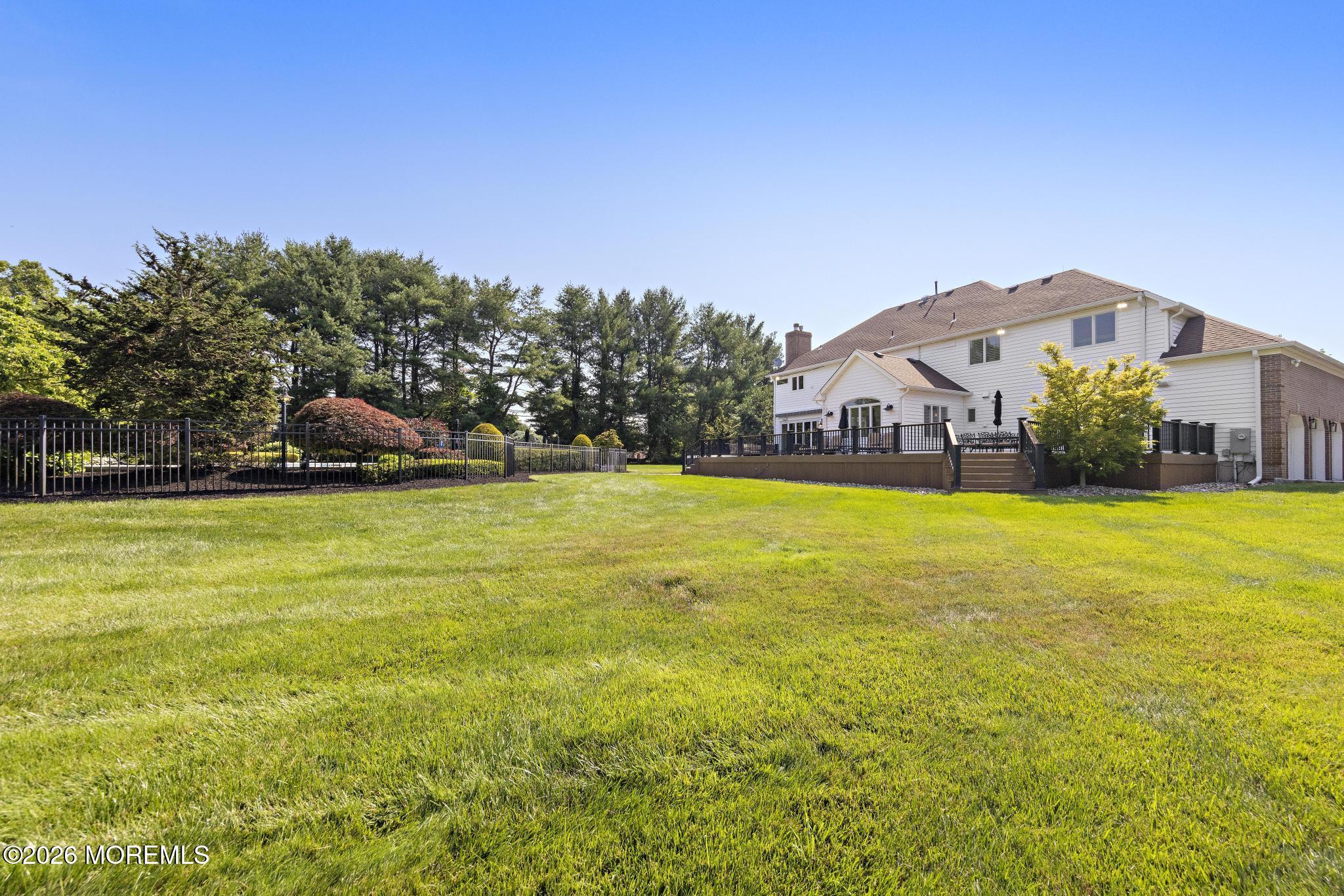 2 Victorian Hill Manalapan NJ 07726