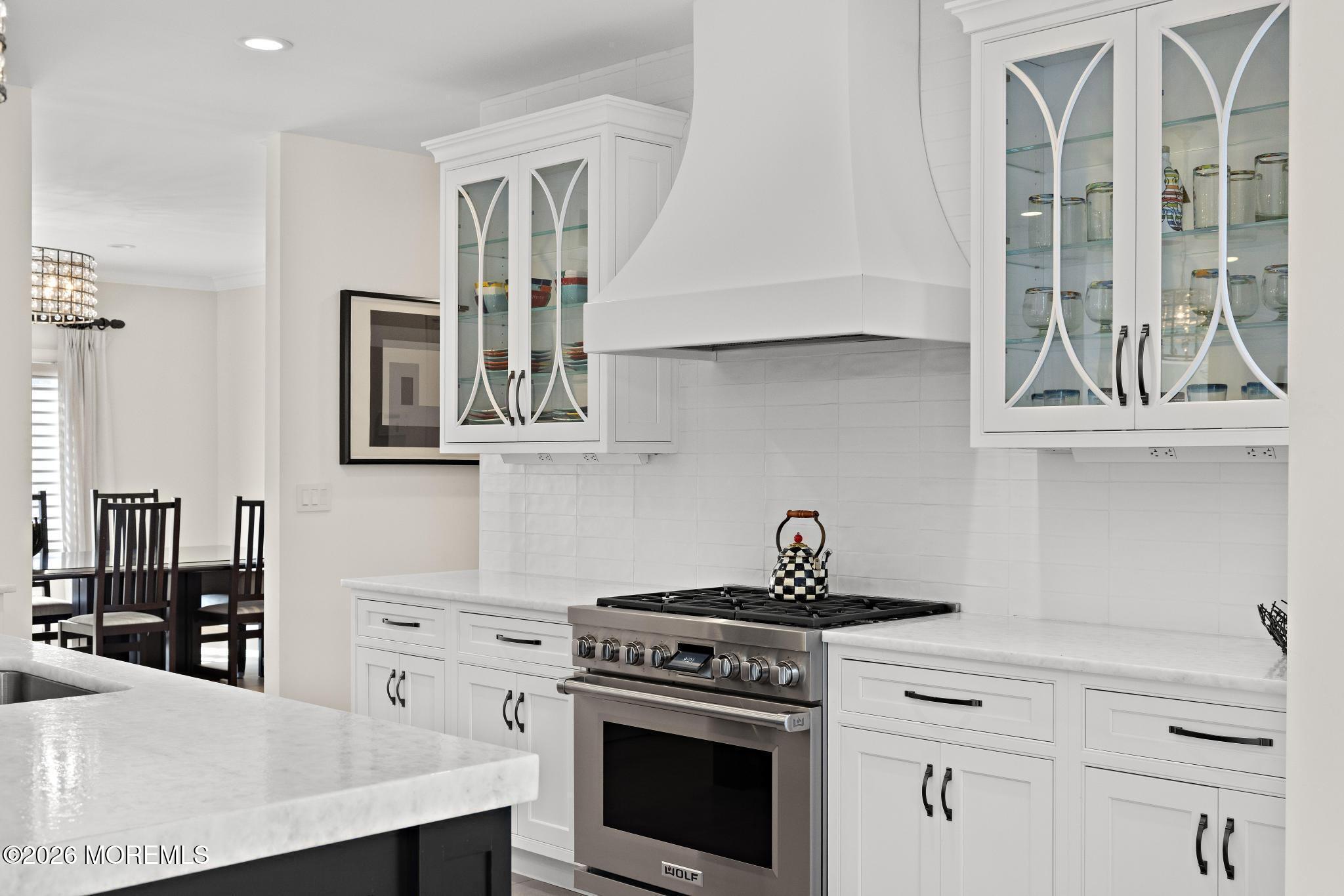 2 Victorian Hill Manalapan NJ 07726