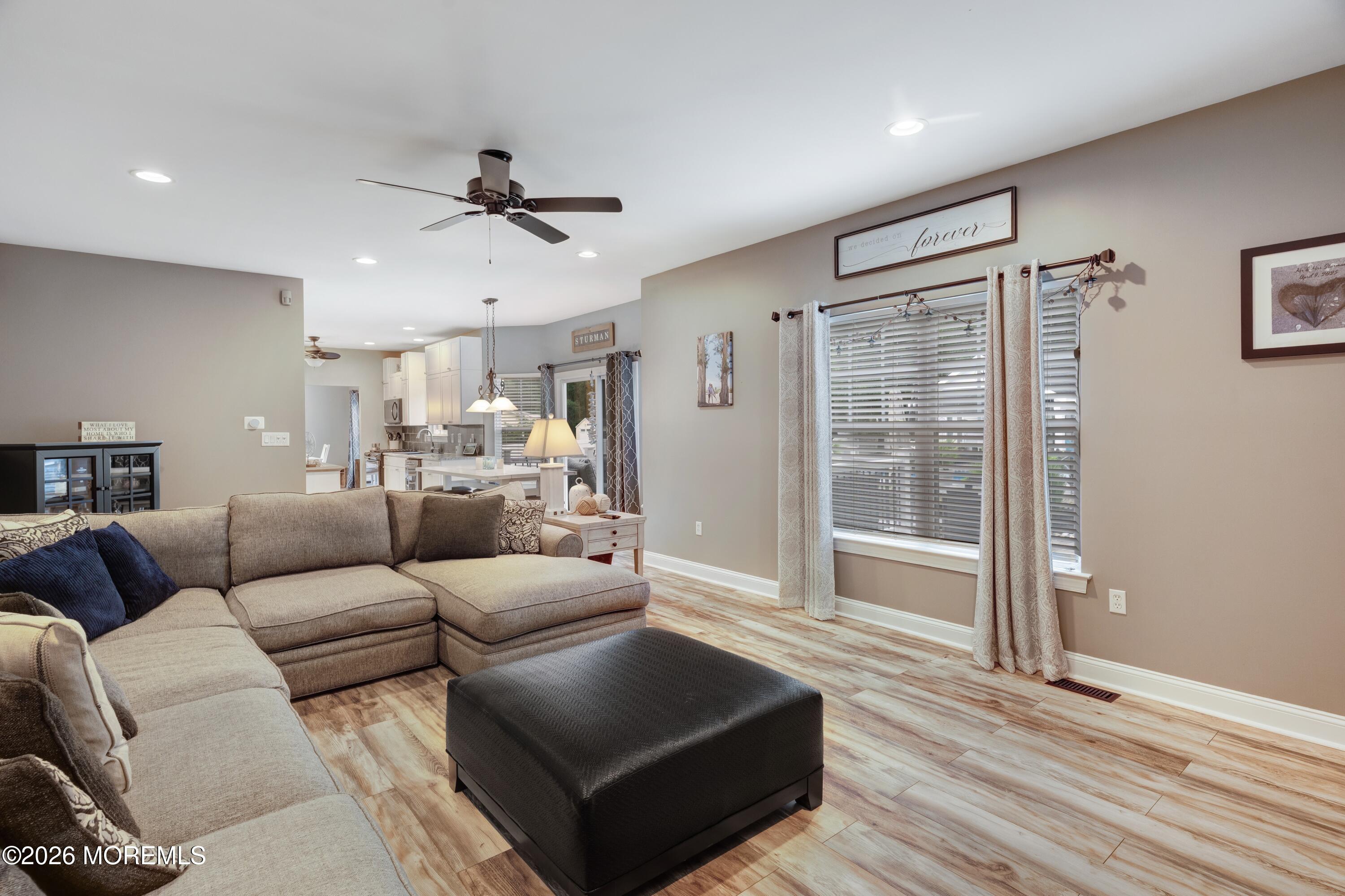 8 Edwards Court Little Egg Harbor NJ 08087