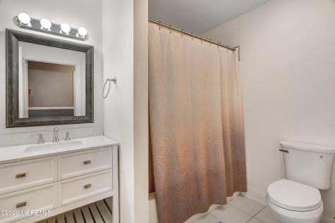 8 Edwards Court Little Egg Harbor NJ 08087