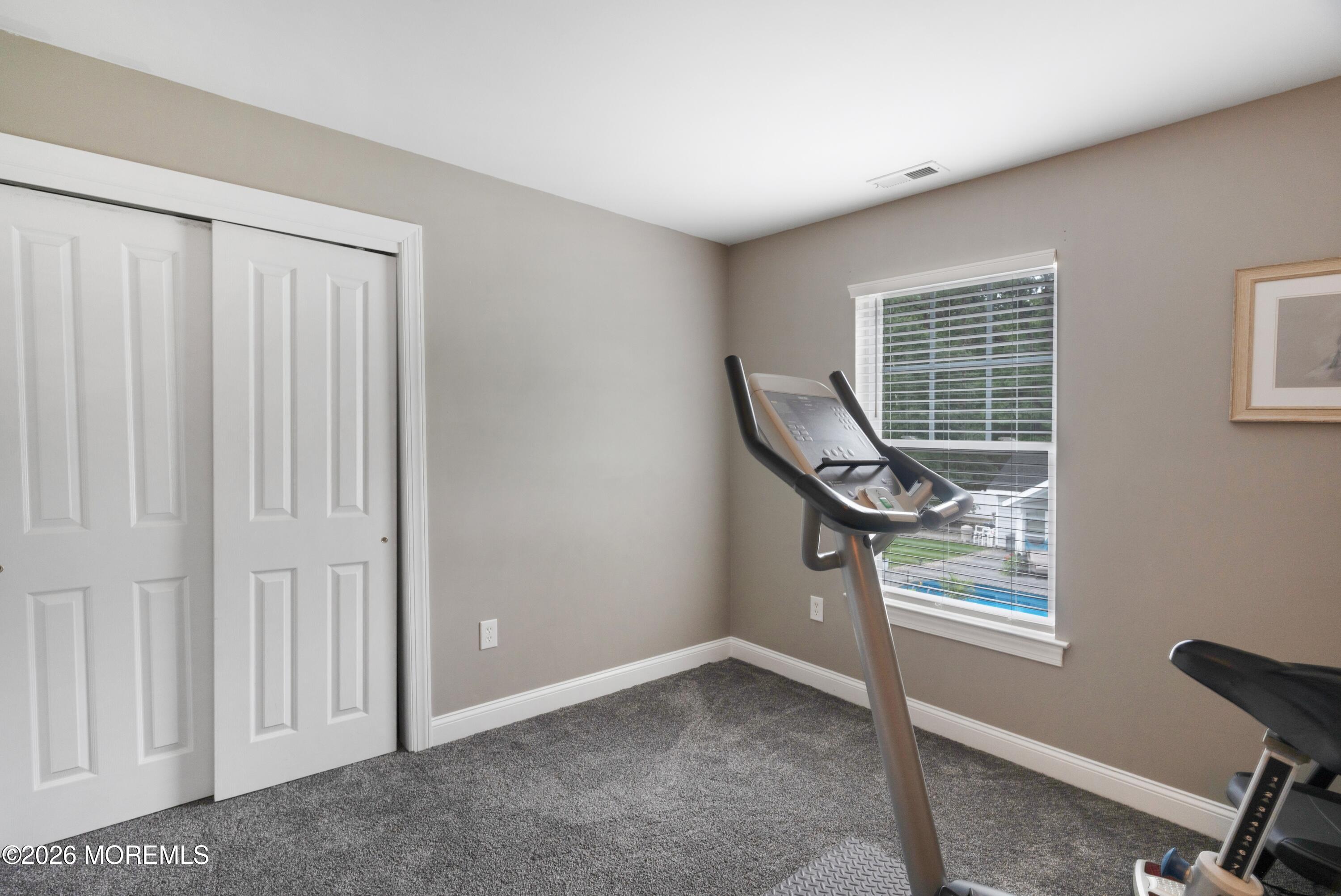 8 Edwards Court Little Egg Harbor NJ 08087