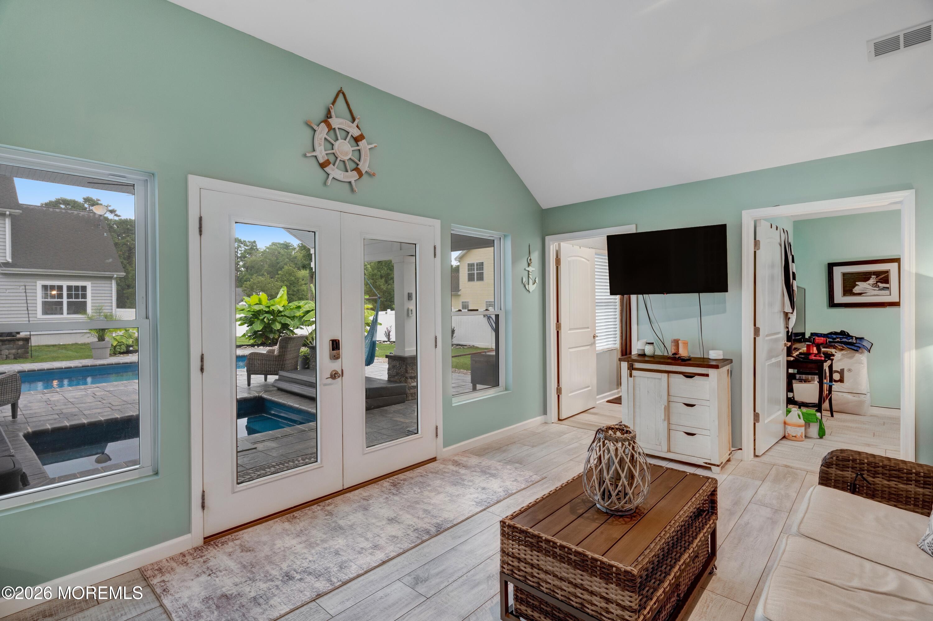 8 Edwards Court Little Egg Harbor NJ 08087