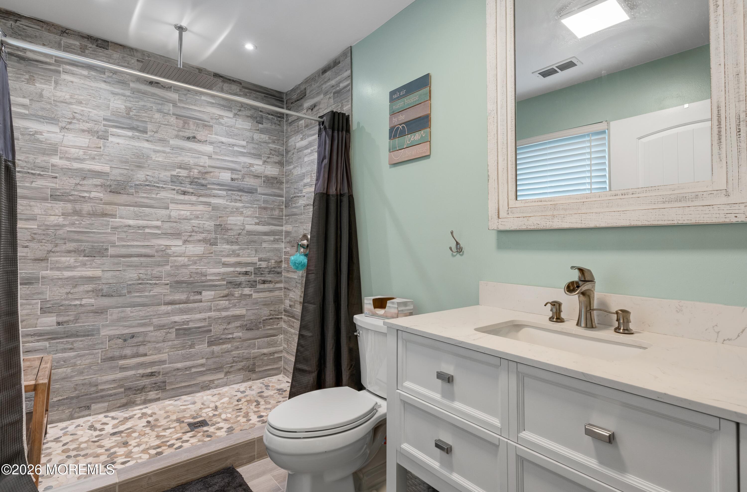 8 Edwards Court Little Egg Harbor NJ 08087