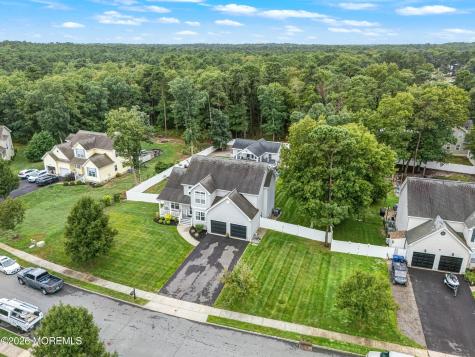8 Edwards Court Little Egg Harbor NJ 08087