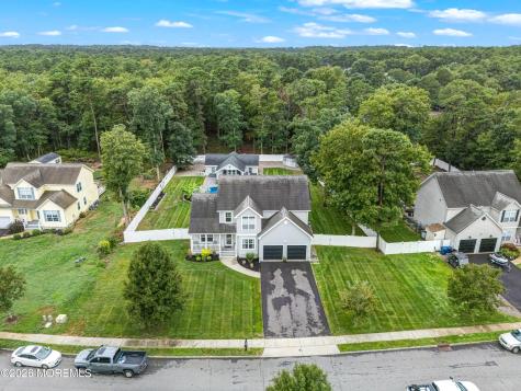 8 Edwards Court Little Egg Harbor NJ 08087