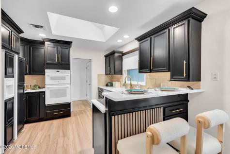 12 Indian King Drive Cherry Hill NJ 08003