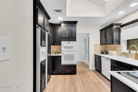 12 Indian King Drive Cherry Hill NJ 08003