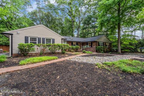 12 Indian King Drive Cherry Hill NJ 08003