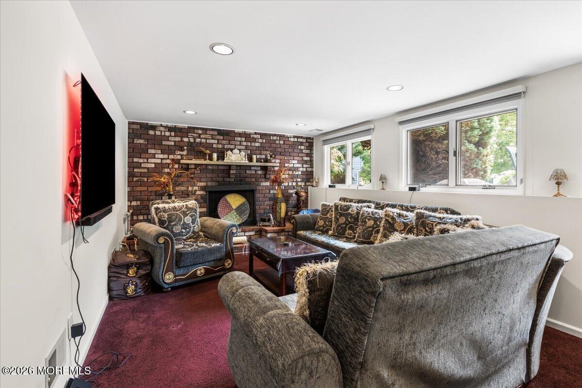 323 Union Hill Road Manalapan NJ 07726