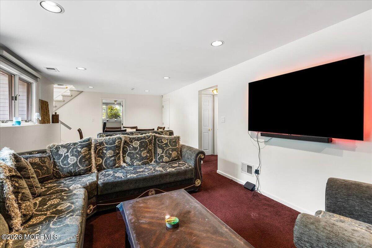 323 Union Hill Road Manalapan NJ 07726
