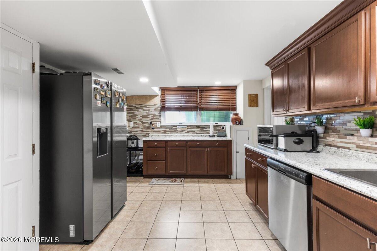 323 Union Hill Road Manalapan NJ 07726