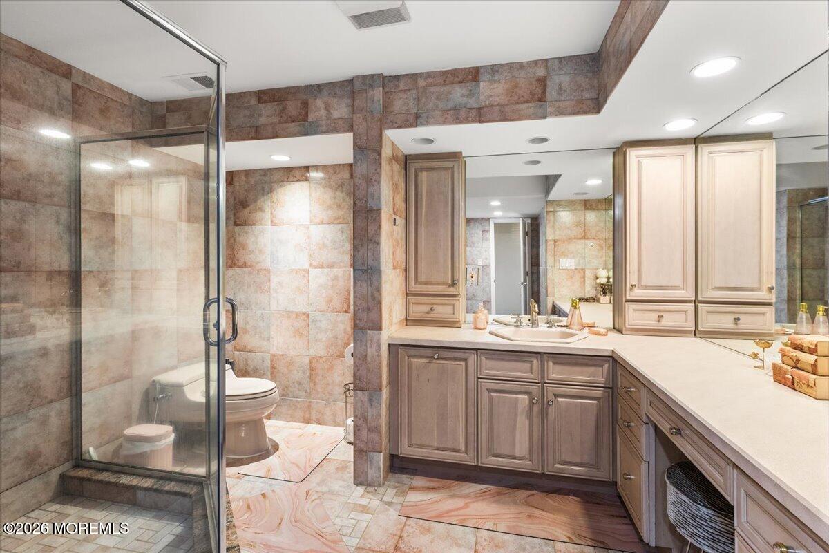 323 Union Hill Road Manalapan NJ 07726