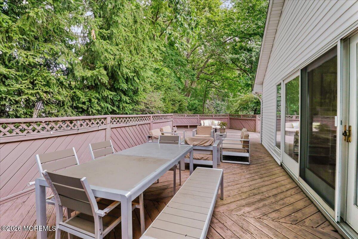 323 Union Hill Road Manalapan NJ 07726
