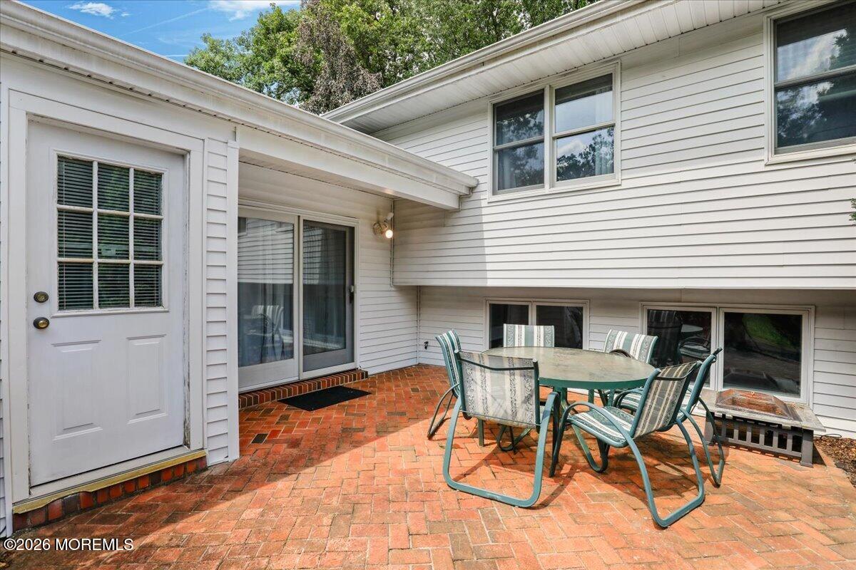 323 Union Hill Road Manalapan NJ 07726