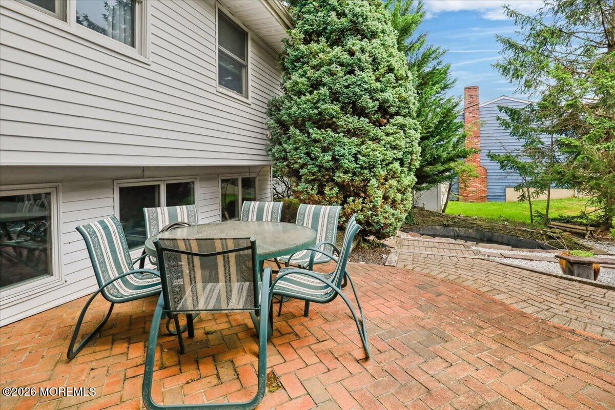 323 Union Hill Road Manalapan NJ 07726