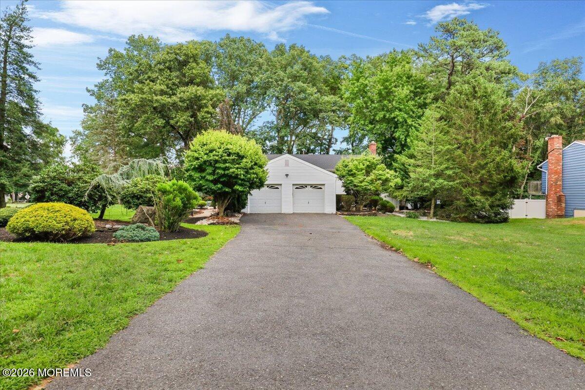 323 Union Hill Road Manalapan NJ 07726