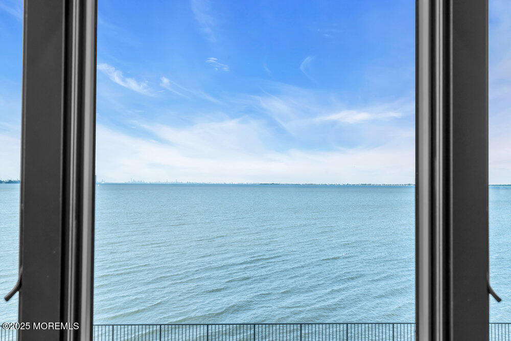 10 Brant Drive Atlantic Highlands NJ 07716