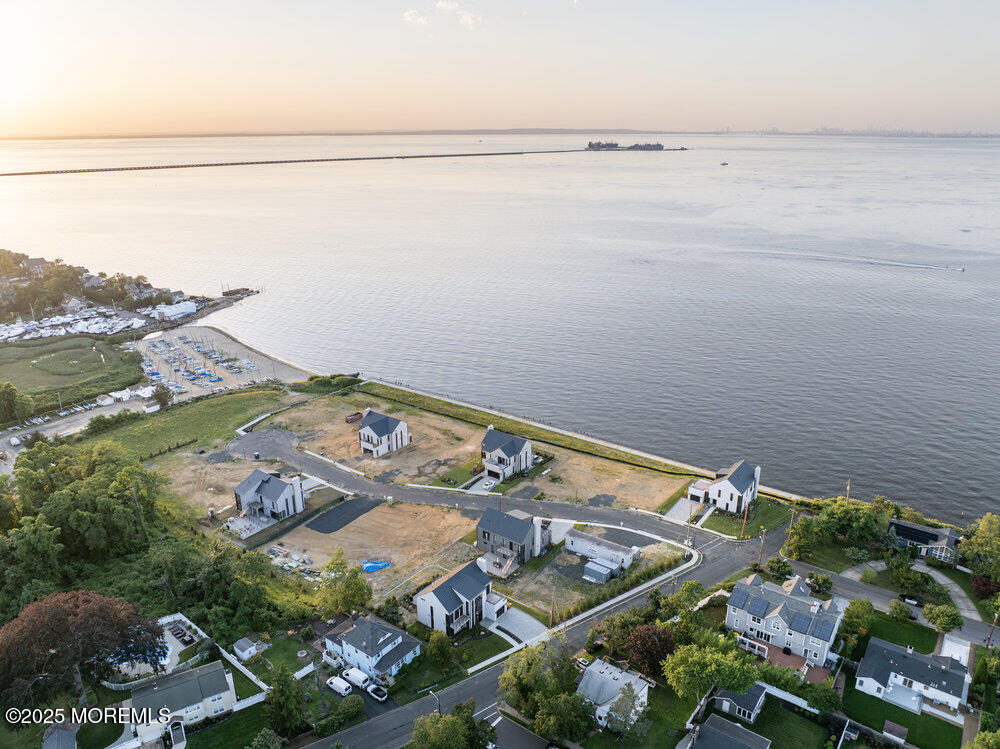 10 Brant Drive Atlantic Highlands NJ 07716