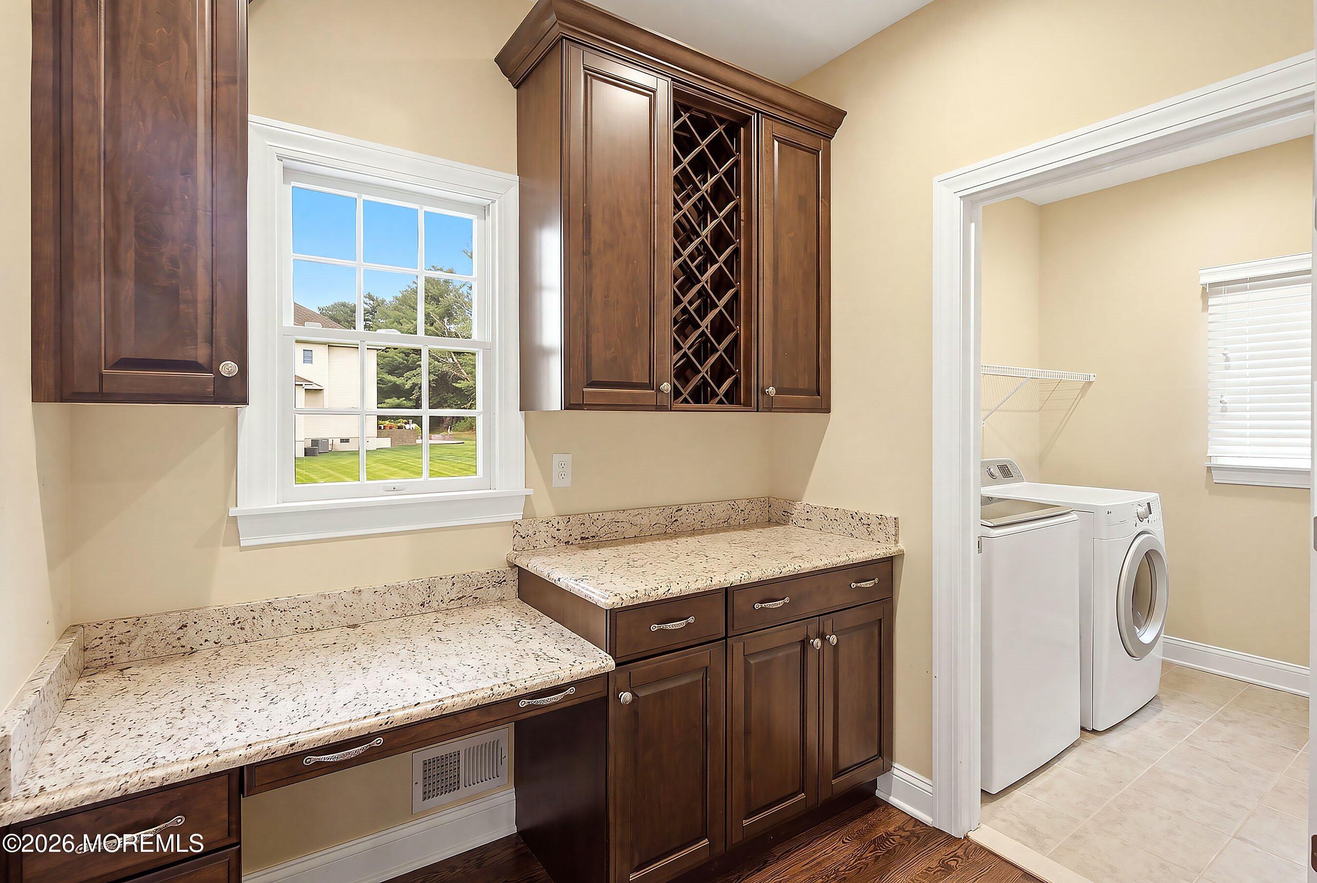 102 Hidden Pond Court Manalapan NJ 07726