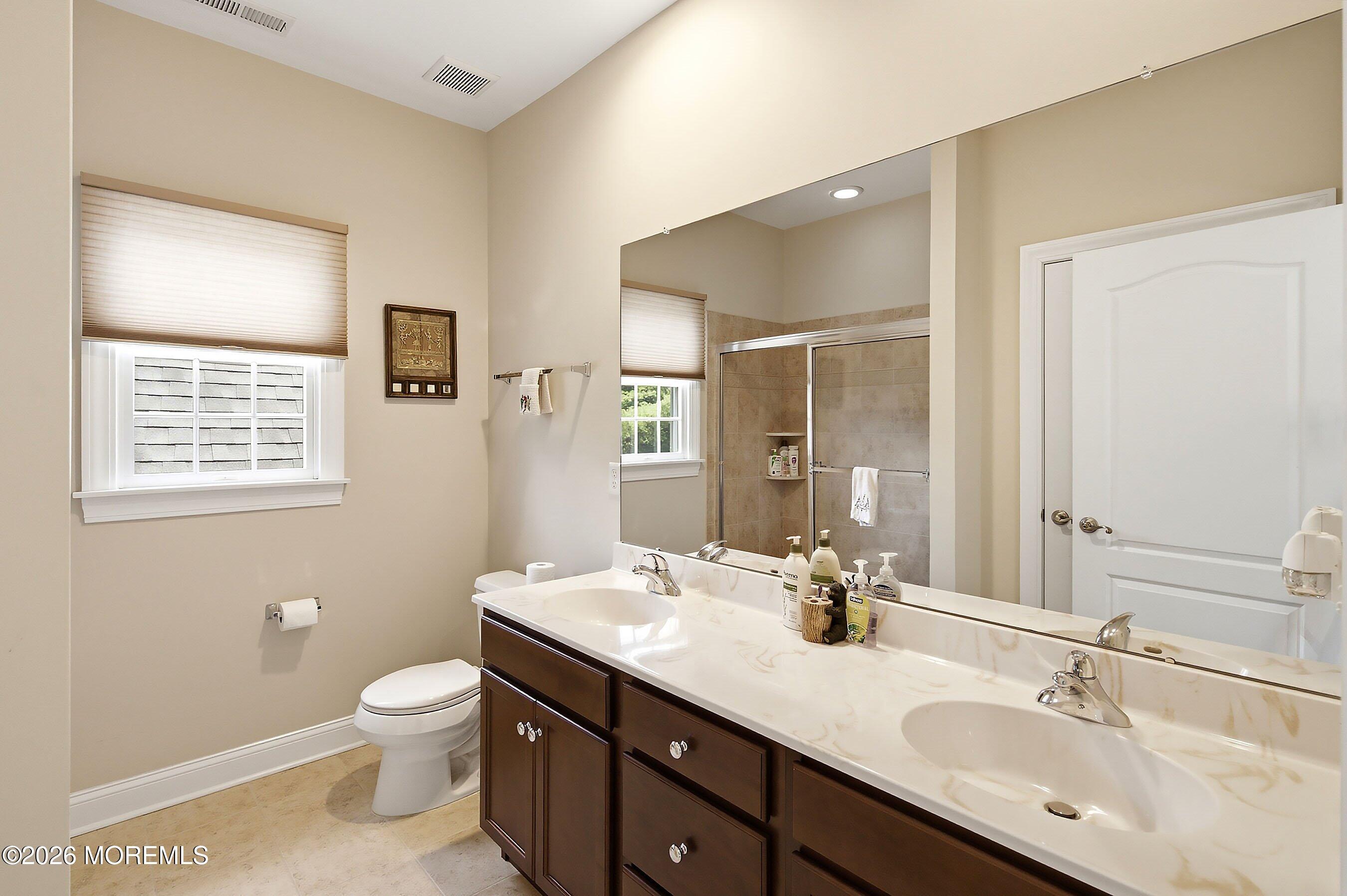 102 Hidden Pond Court Manalapan NJ 07726