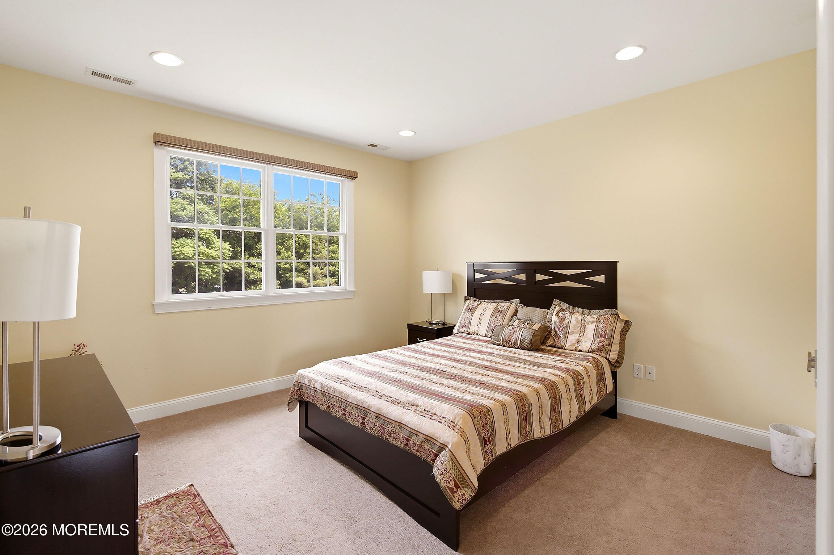 102 Hidden Pond Court Manalapan NJ 07726