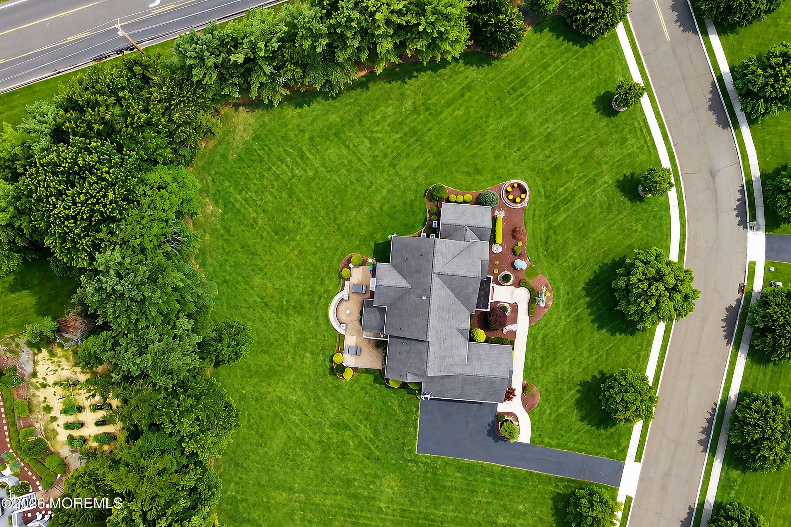 102 Hidden Pond Court Manalapan NJ 07726