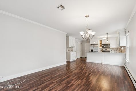 20 Elkton Court Toms River NJ 08757