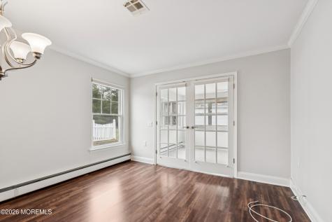 20 Elkton Court Toms River NJ 08757