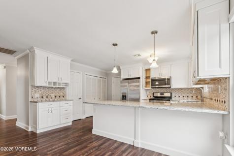 20 Elkton Court Toms River NJ 08757